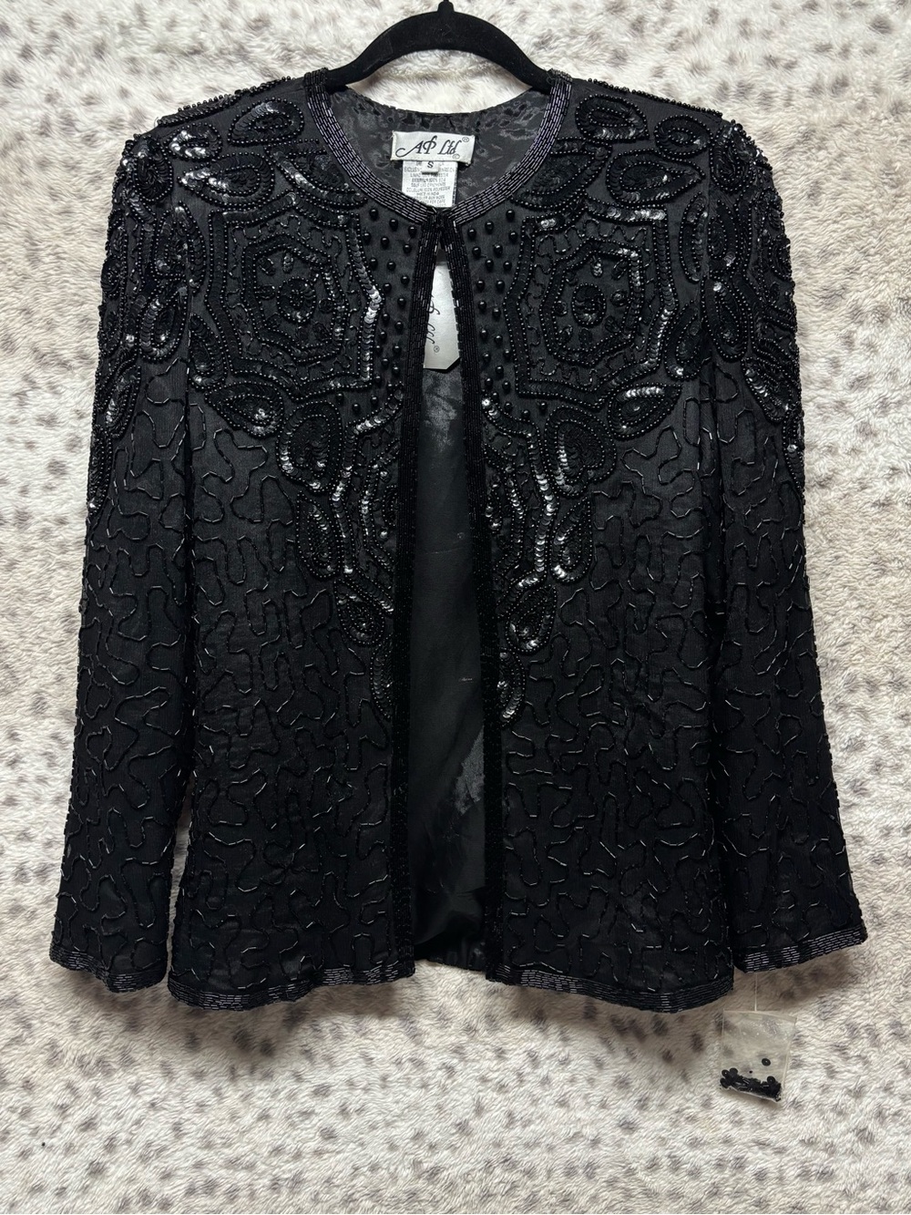 VIBTAGE AP LTD BEADED EVENING JACKET